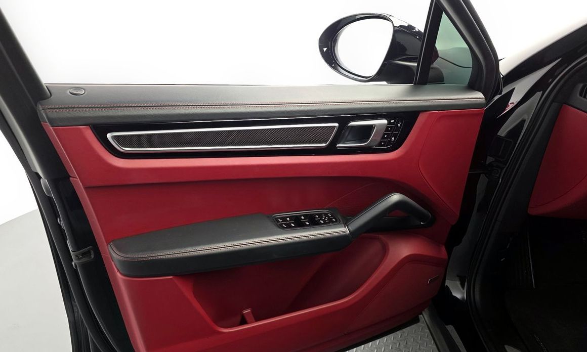 Porsche Cayenne 2020
