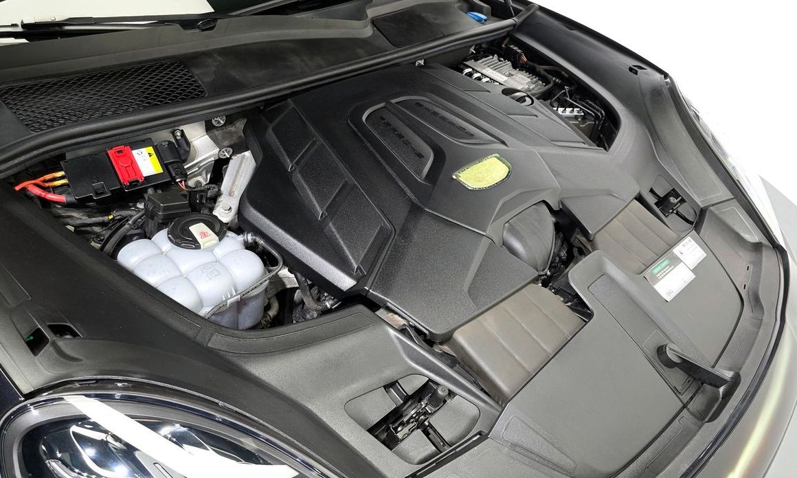 Porsche Cayenne 2020