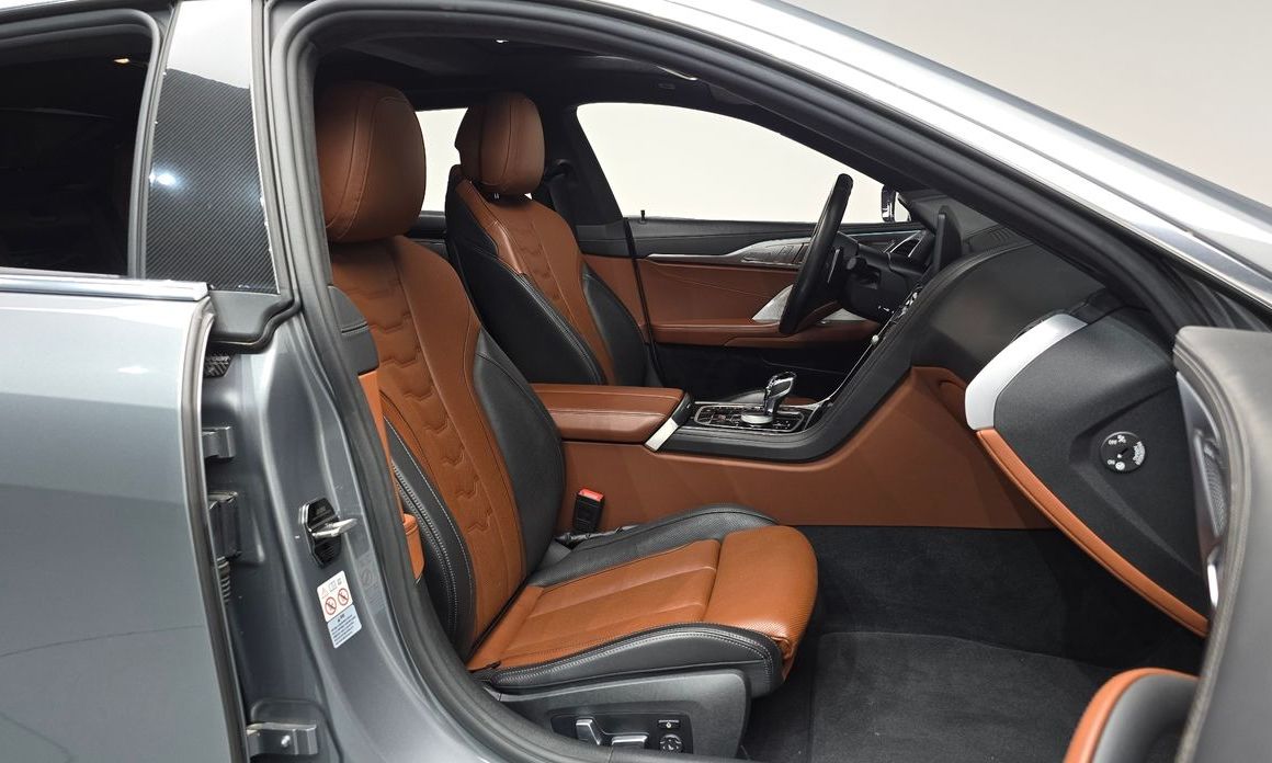 BMW 8-Series 2023