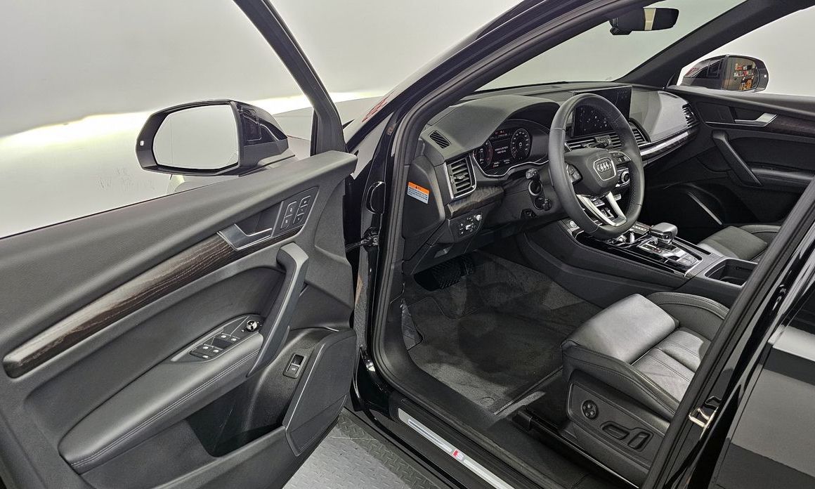 Audi Q5 2023