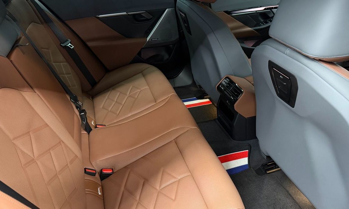 BMW i5 2024