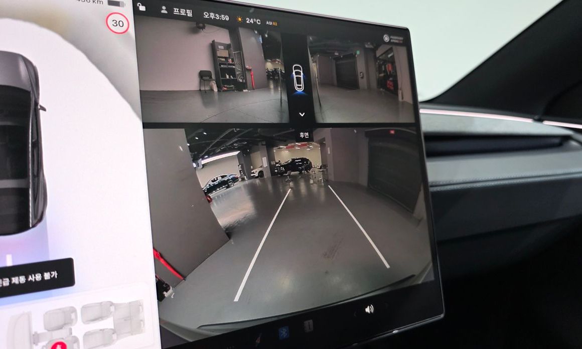 Tesla Model Y 2026