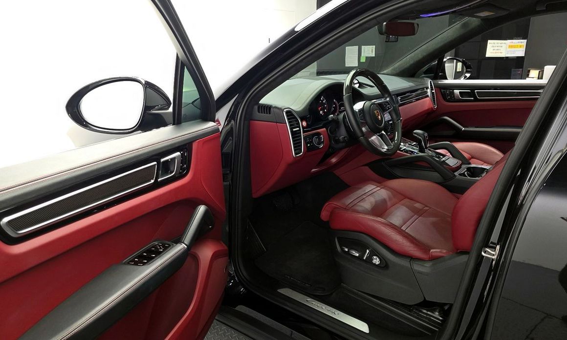 Porsche Cayenne 2020