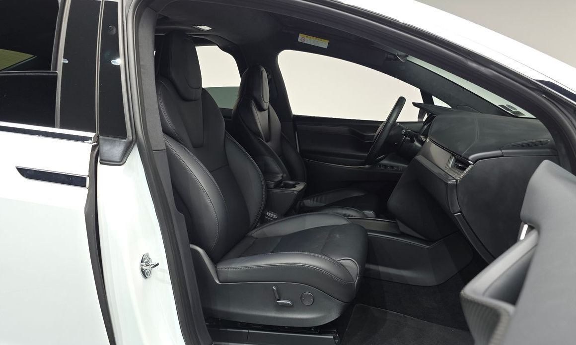 Tesla Model X 2018