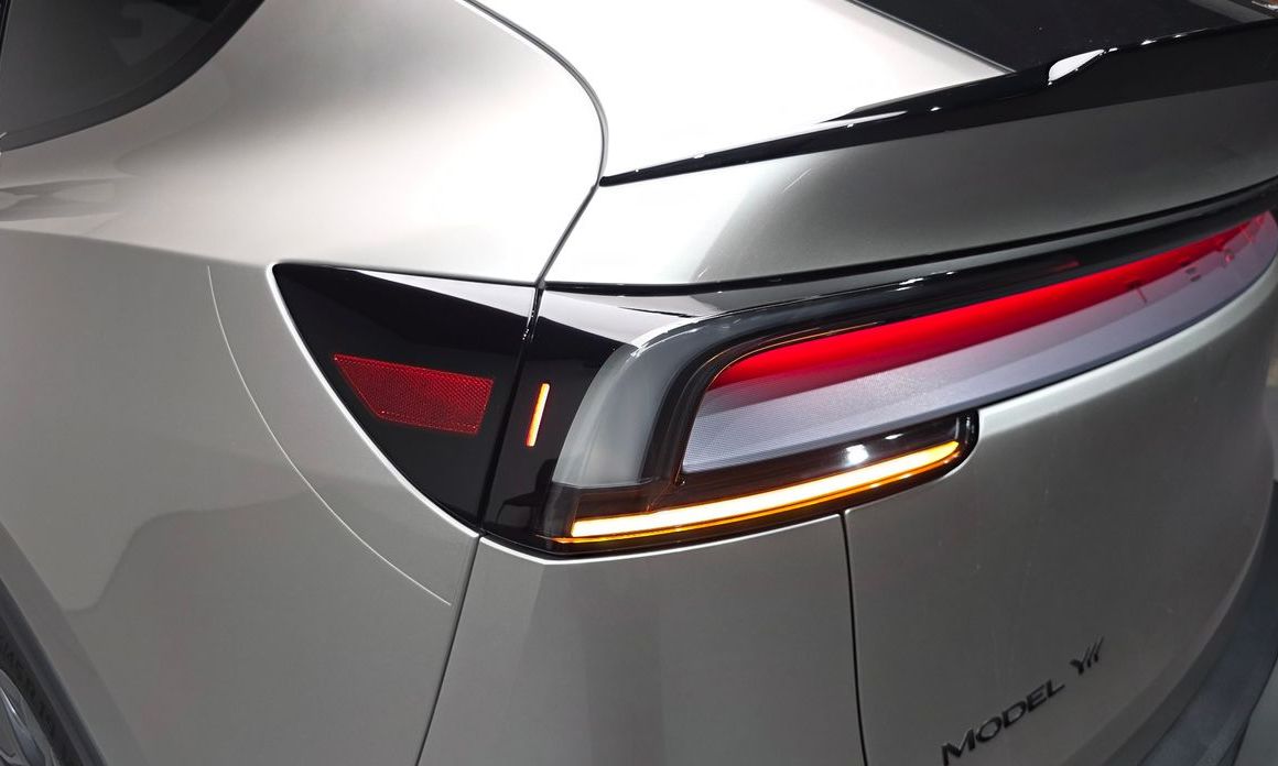 Tesla Model Y 2026