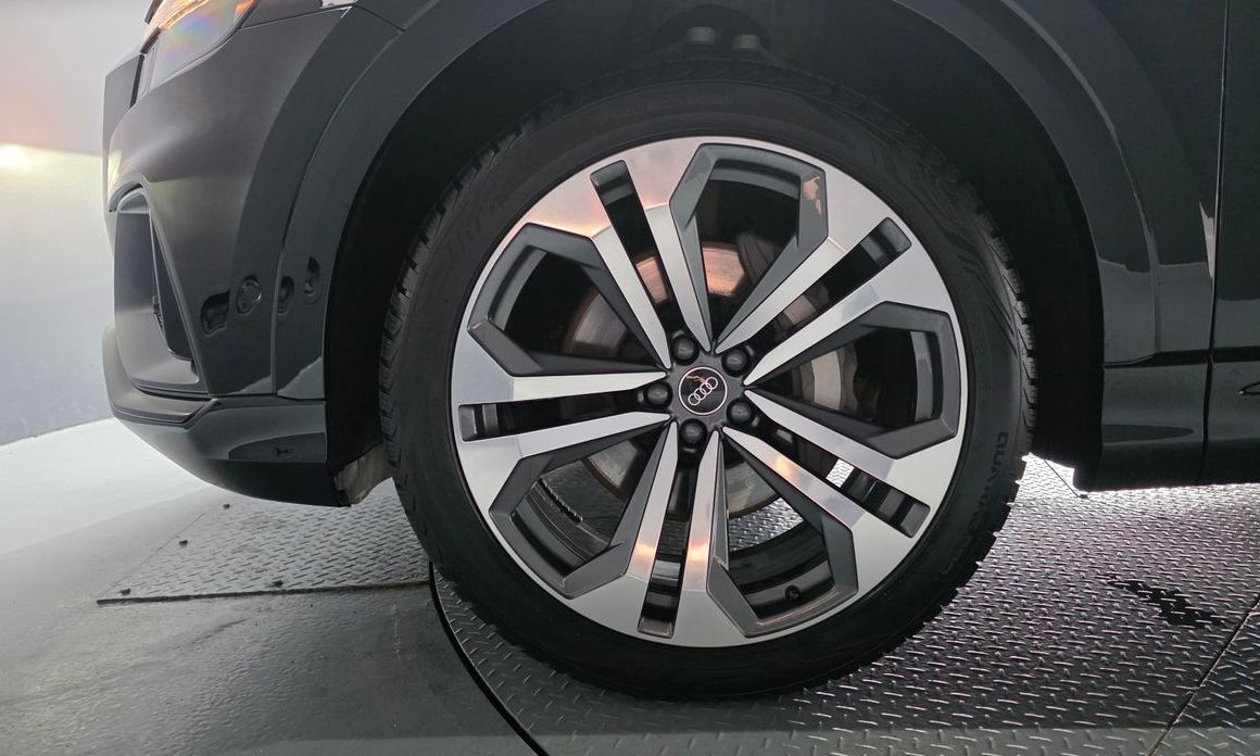Audi Q8 2023