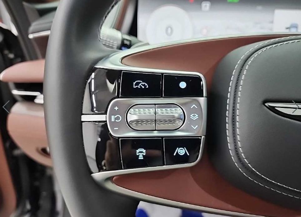 Genesis G90 2025