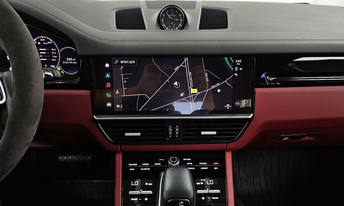 Porsche Cayenne 2023