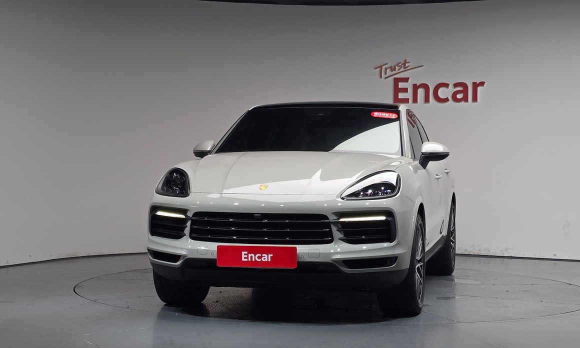 Porsche Cayenne 2021