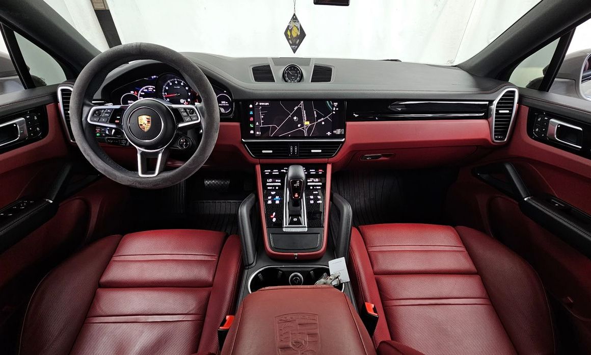 Porsche Cayenne 2023