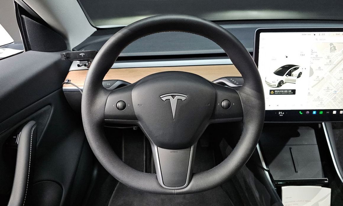 Tesla Model 3 2020