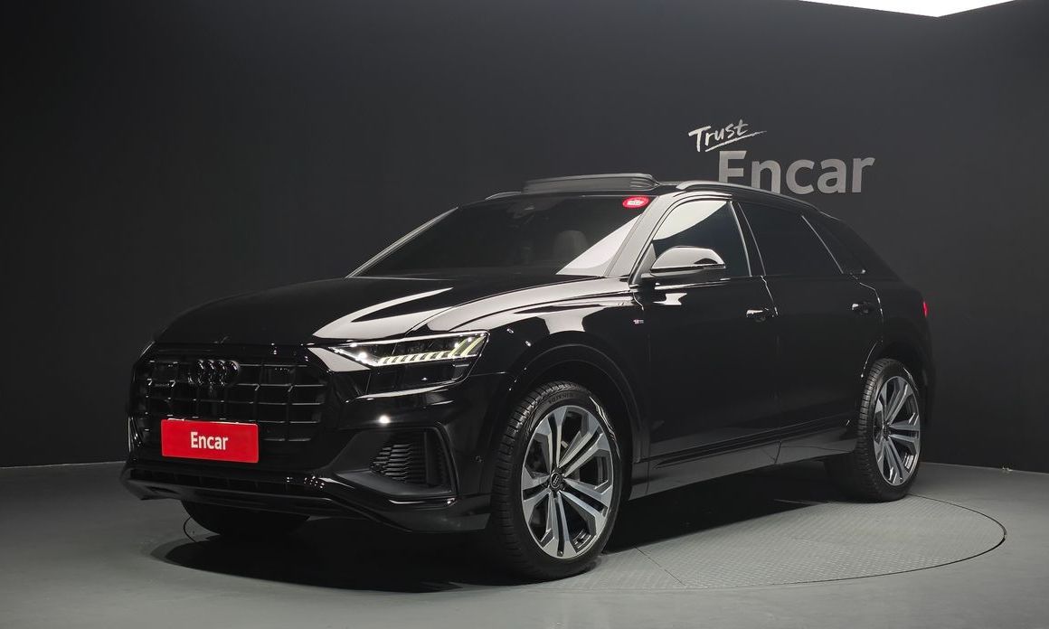 Audi Q8 2023