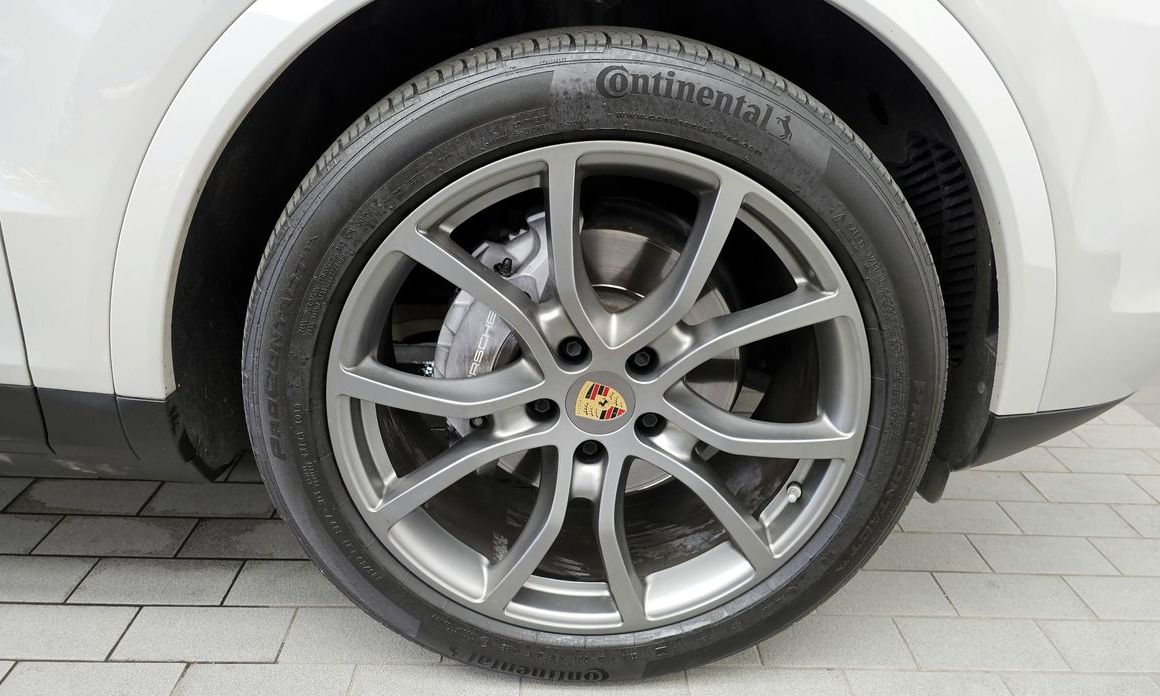 Porsche Cayenne 2023