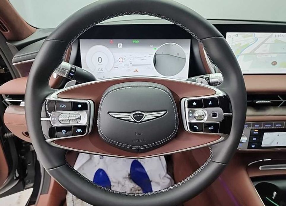 Genesis G90 2025