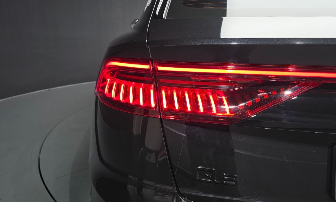Audi Q8 2023