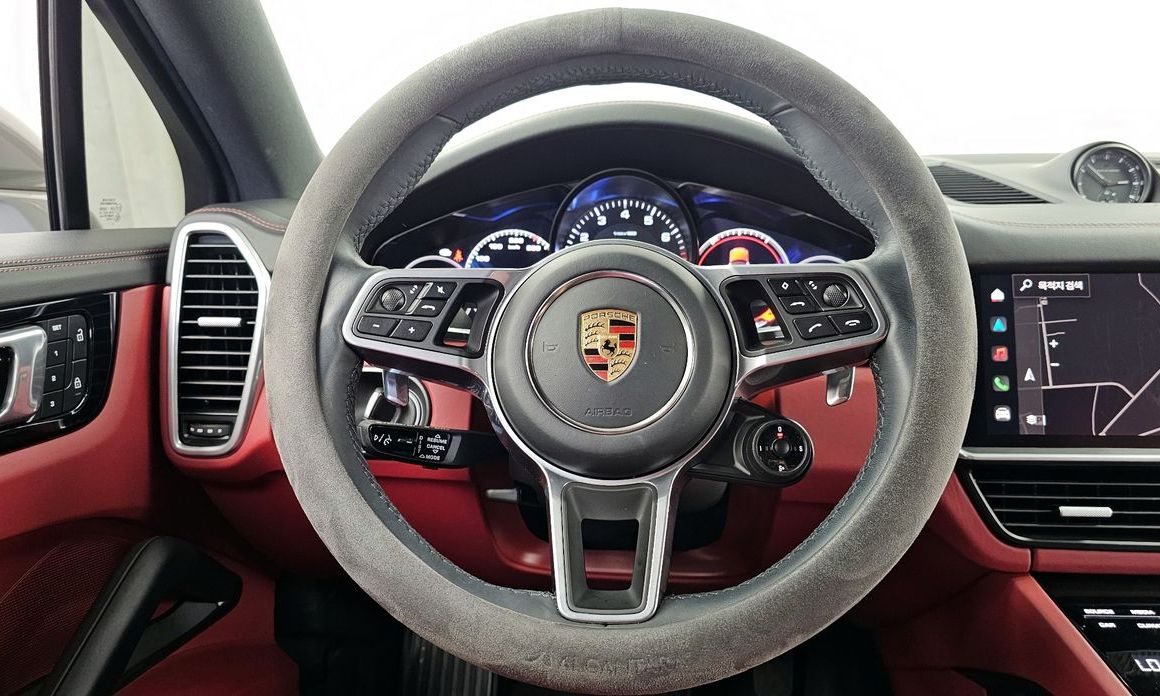 Porsche Cayenne 2023