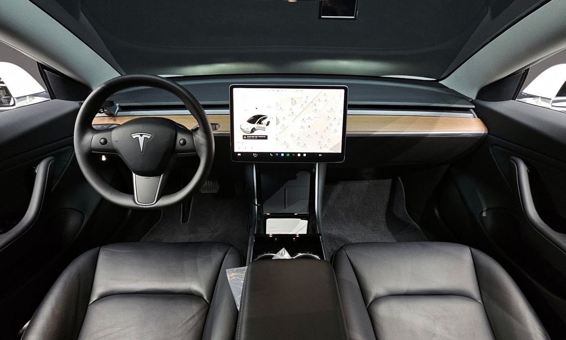 Tesla Model 3 2020