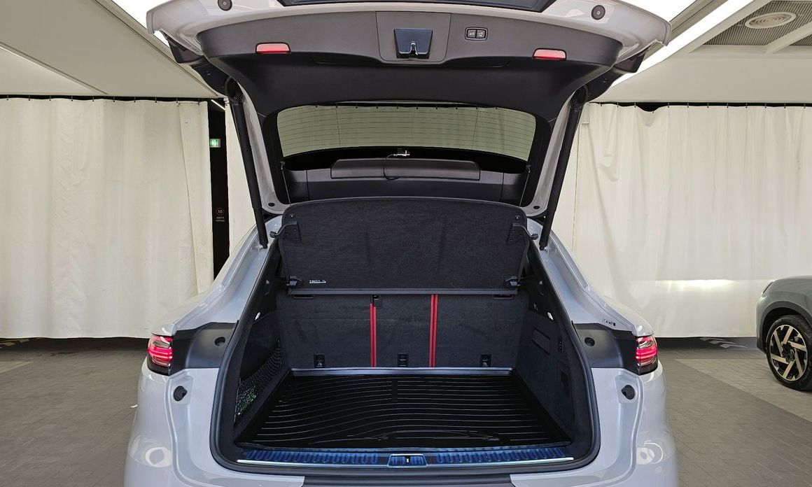 Porsche Cayenne 2023