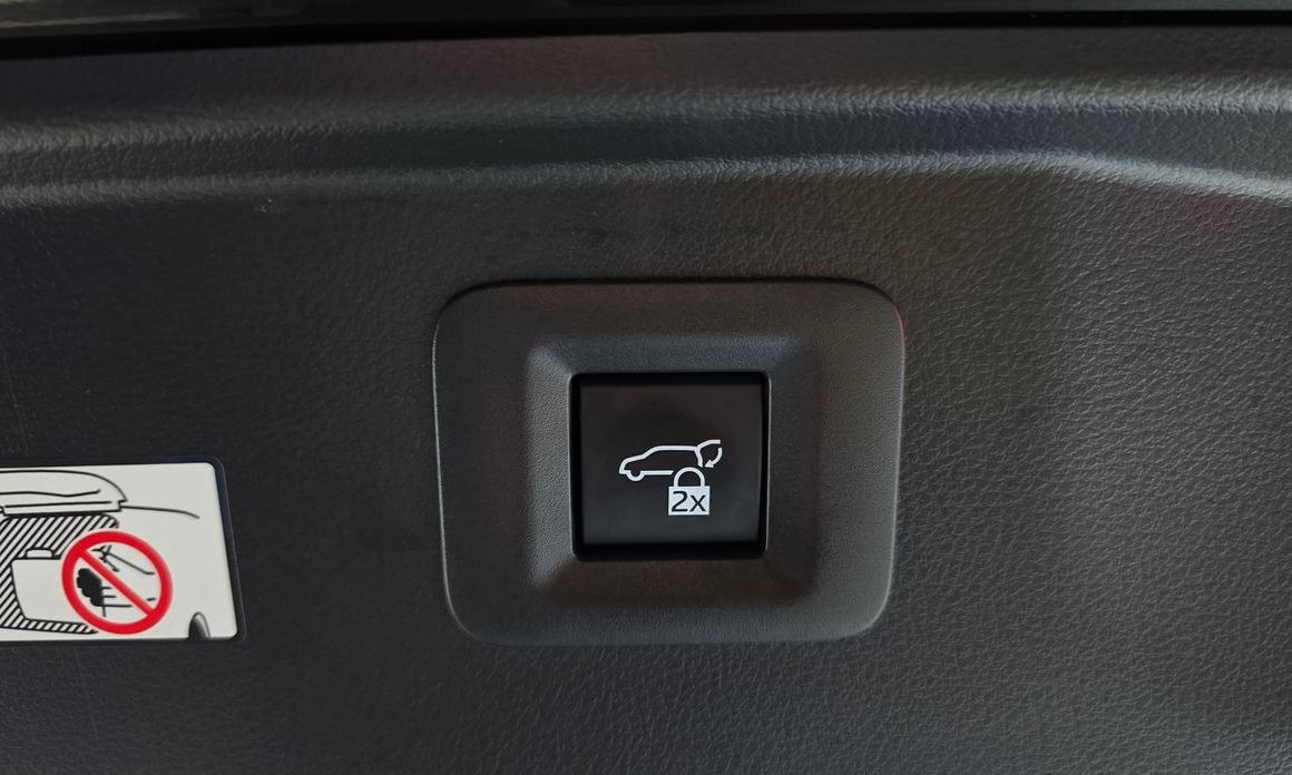 Toyota Alphard 2024