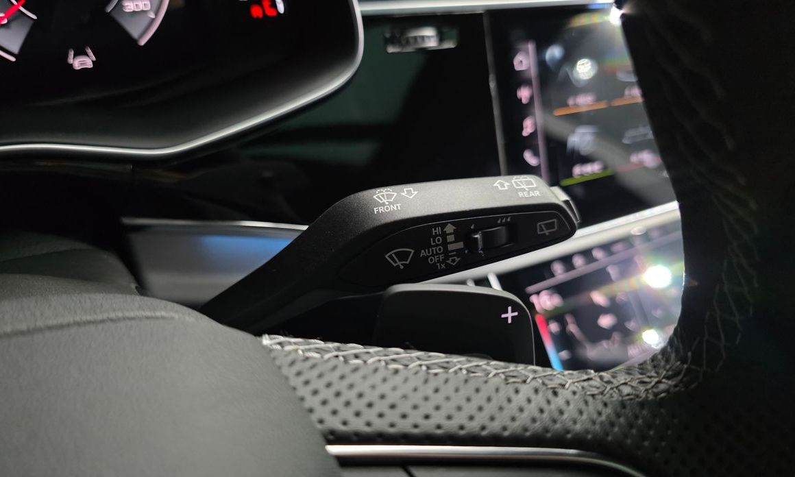 Audi Q8 2023