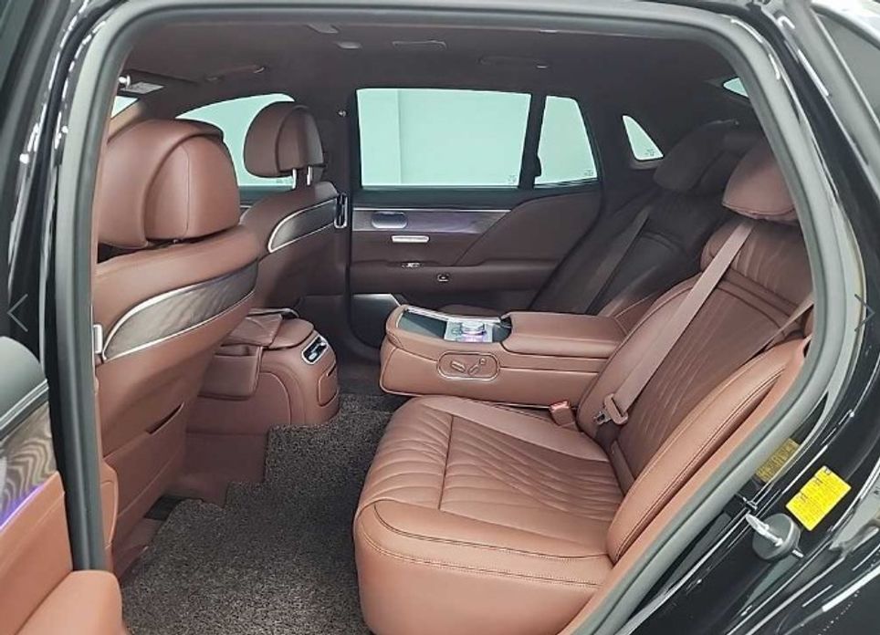 Genesis G90 2025