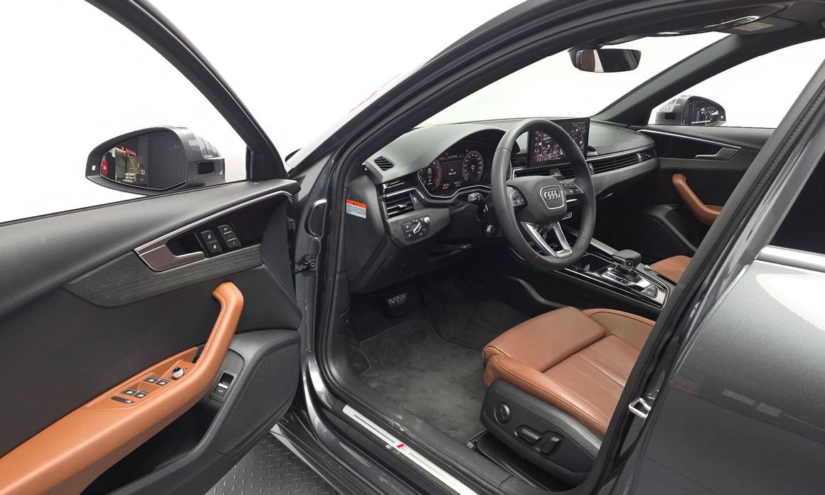 Audi A4 2023
