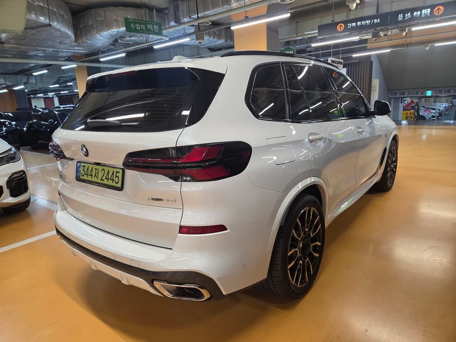 BMW X5 2025