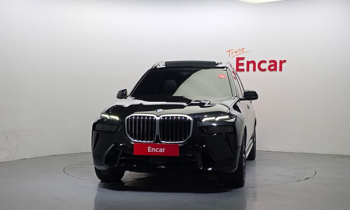 BMW X7 2025