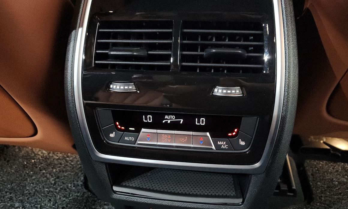 BMW X7 2024