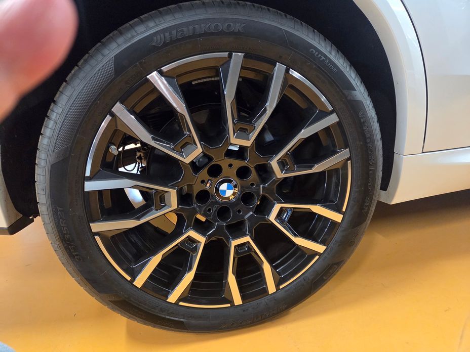 BMW X5 2025