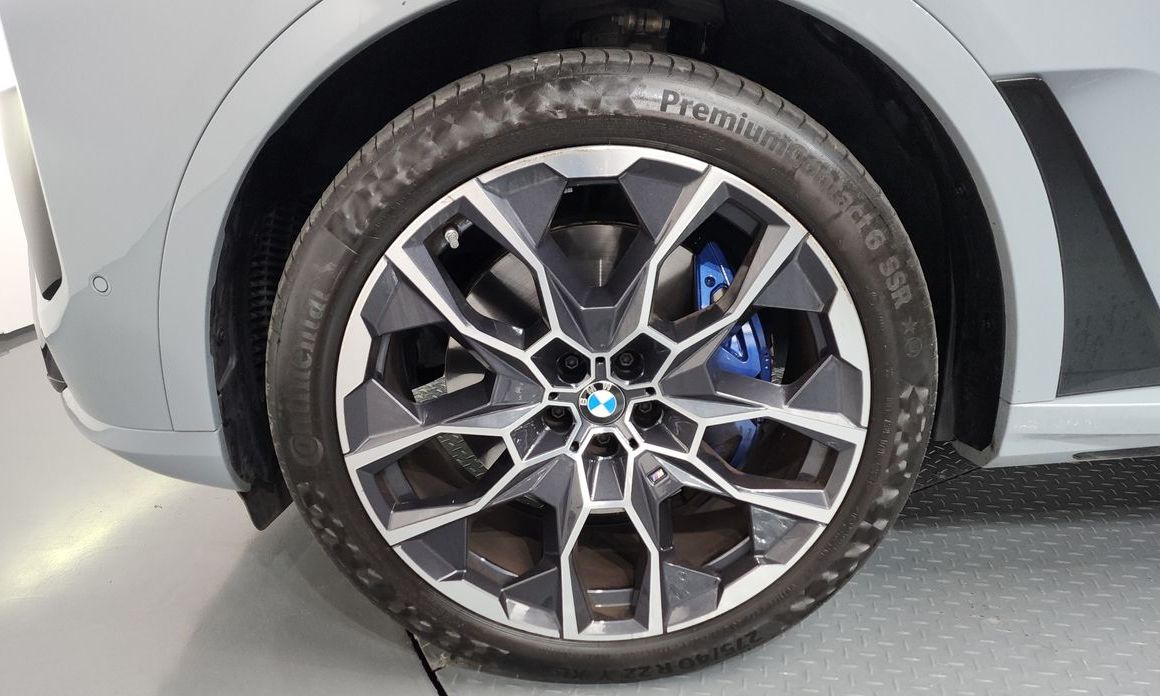 BMW X7 2024
