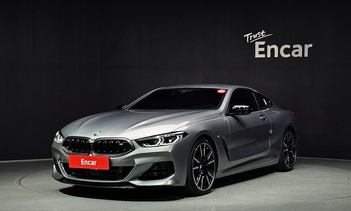 BMW 8-Series 2025