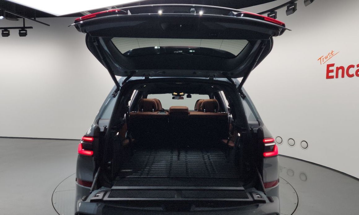 BMW X7 2024