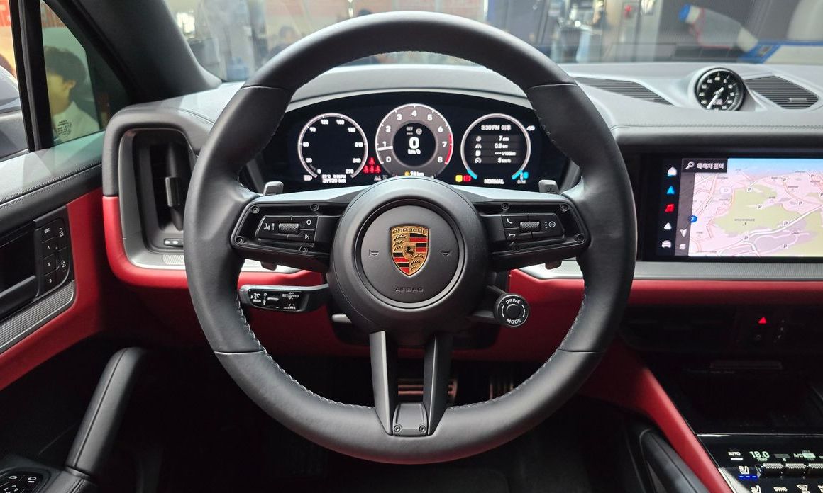 Porsche Cayenne 2024