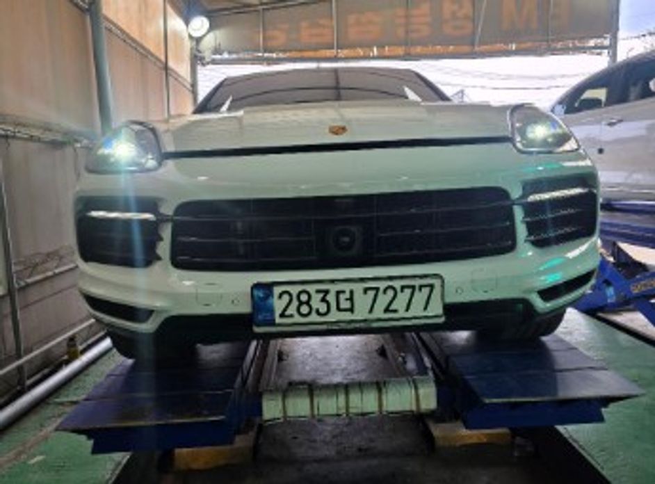 Porsche Cayenne 2023