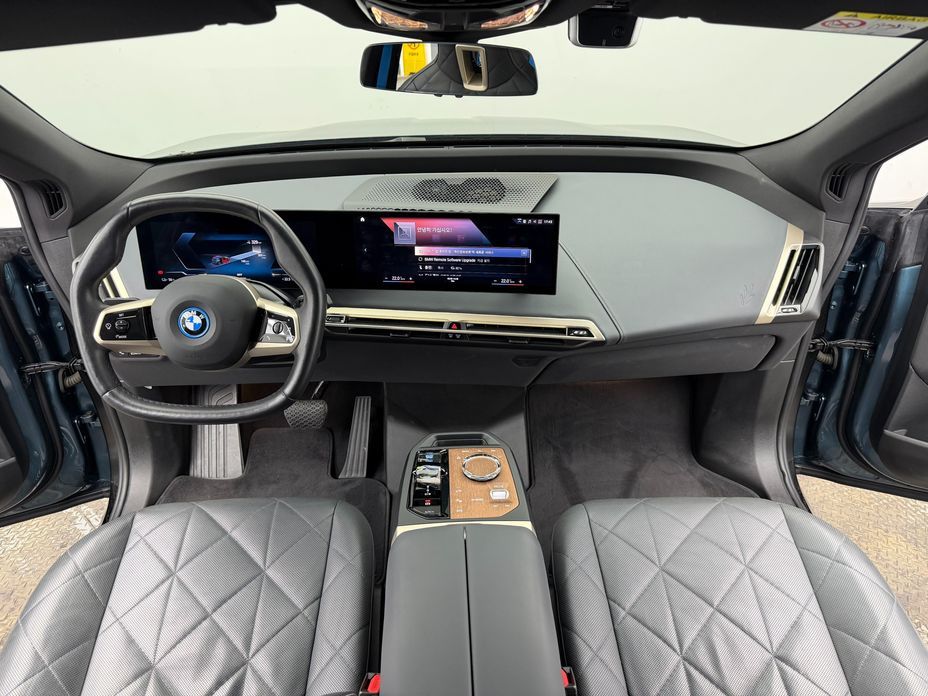 BMW iX 2022