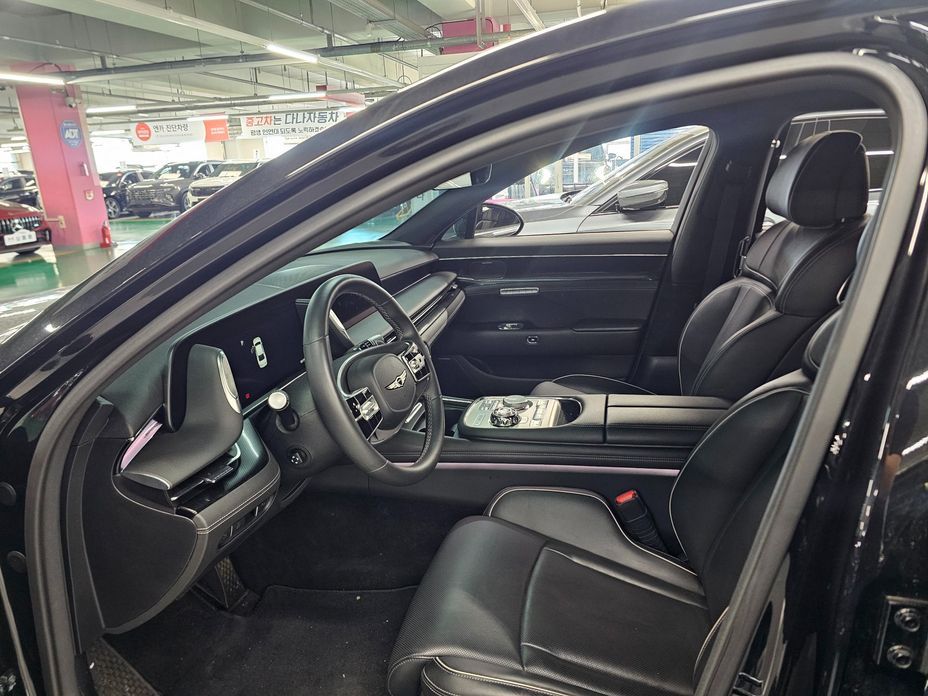 Genesis G90 2024