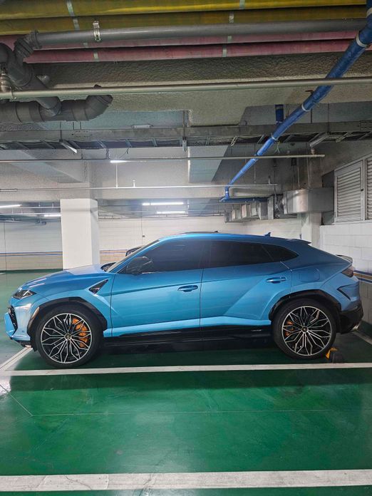 Lamborghini Urus 2025