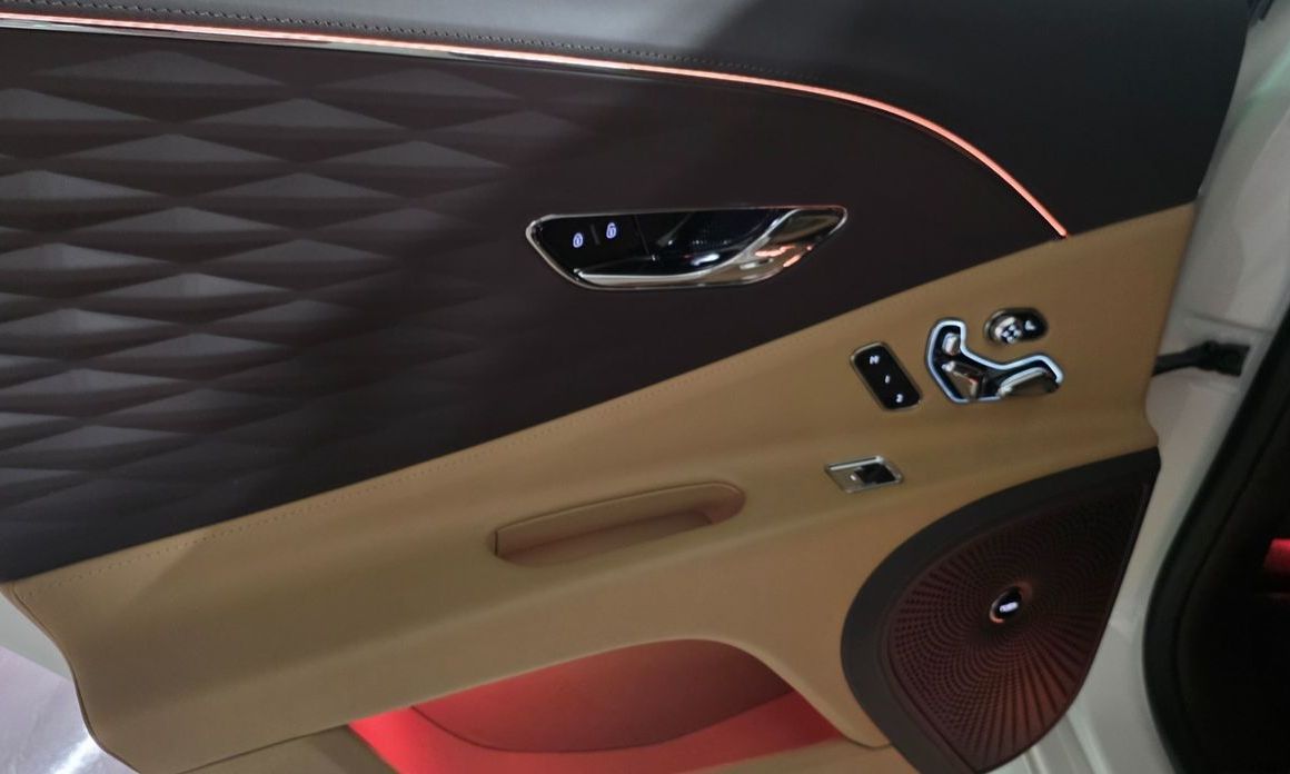 Bentley Flying Spur 2022