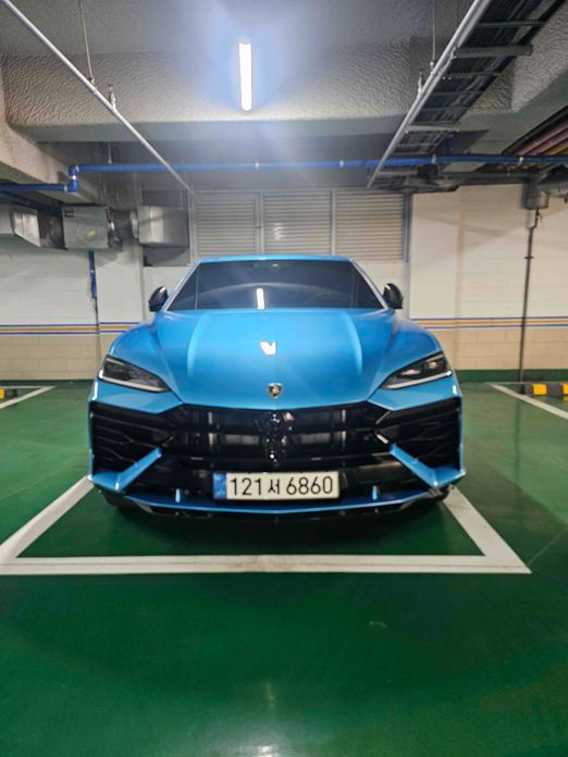 Lamborghini Urus 2025