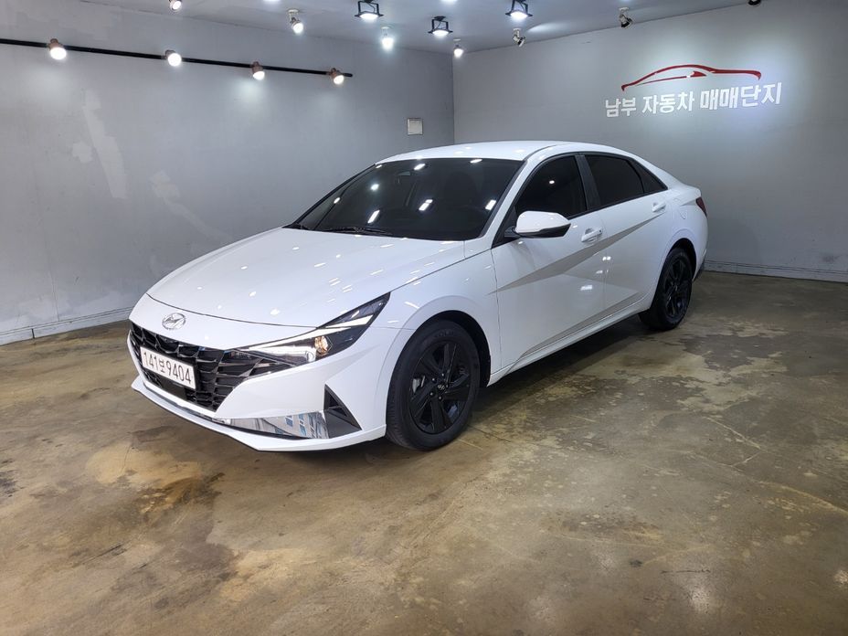 Hyundai AVANTE 2023