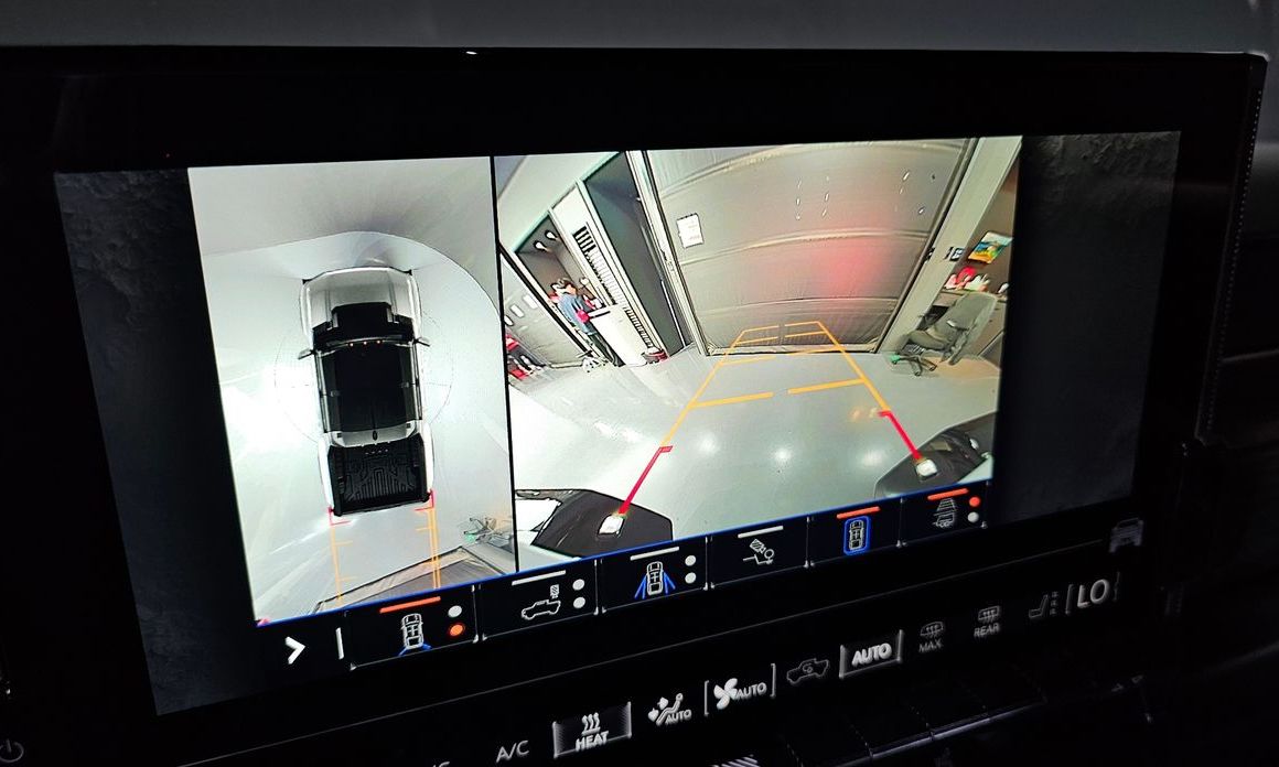 GMC Hummer EV 2025