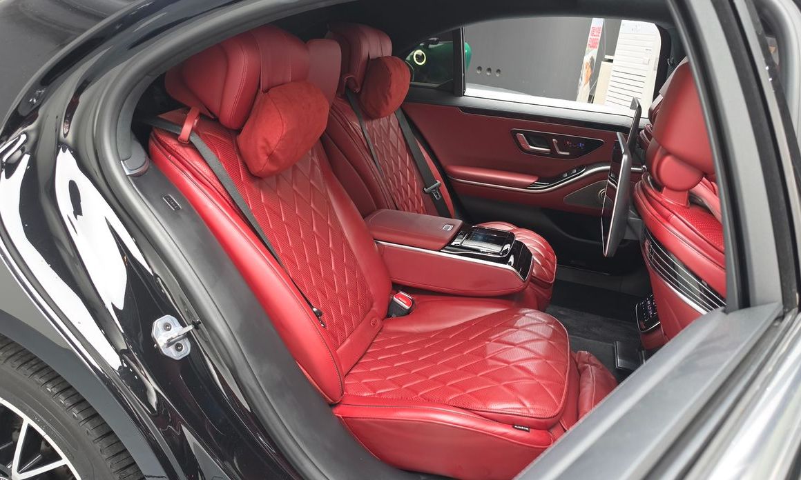 Mercedes-Benz S-Class 2024