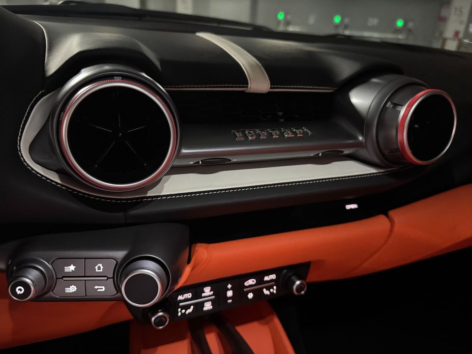 Ferrari 812 2020