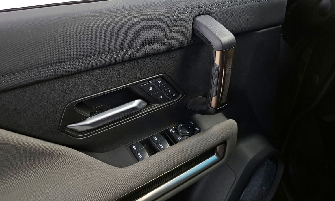 GMC Hummer EV 2025
