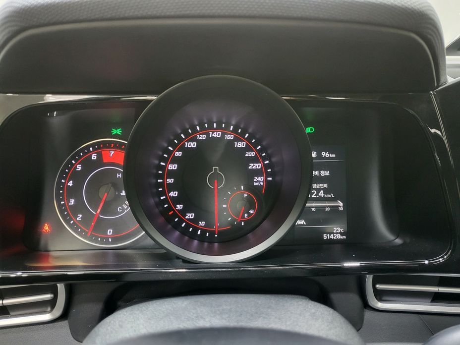 Hyundai AVANTE 2023