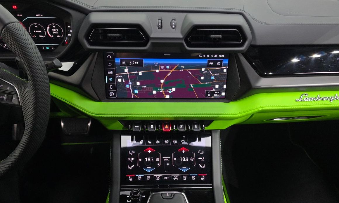 Lamborghini Urus 2025