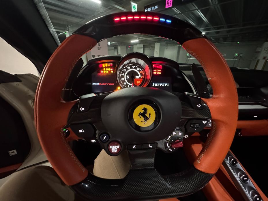 Ferrari 812 2020
