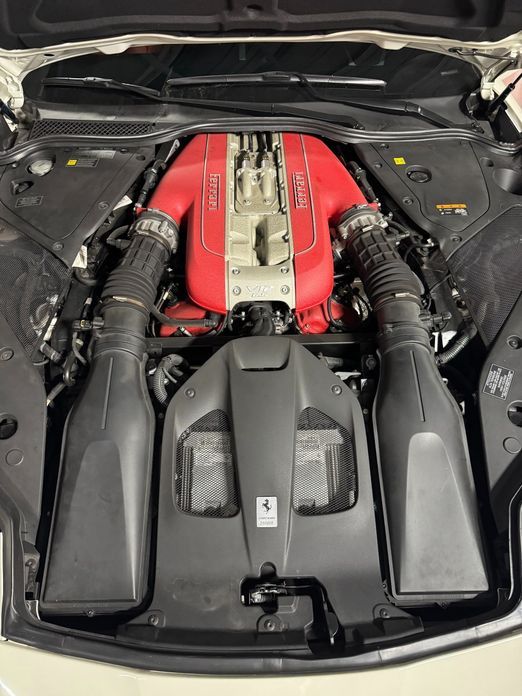 Ferrari 812 2020