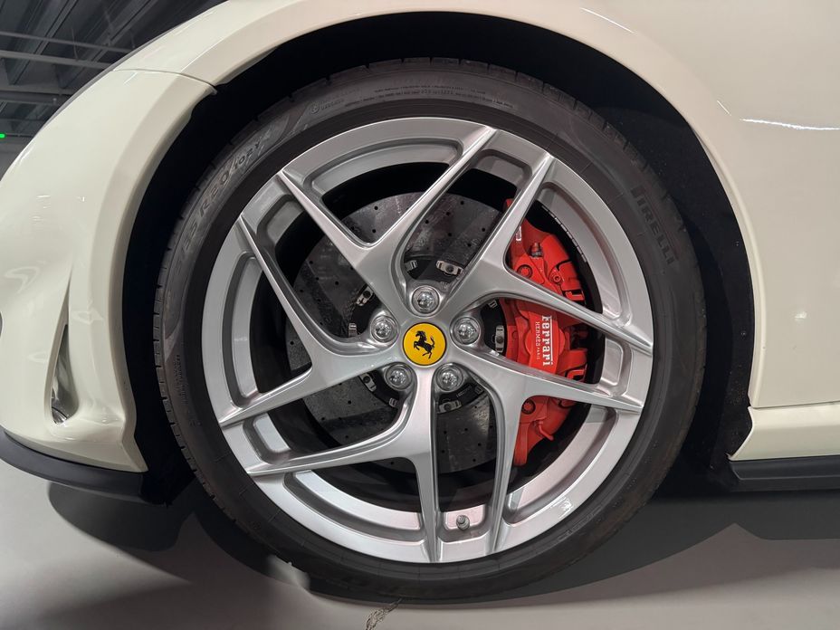 Ferrari 812 2020